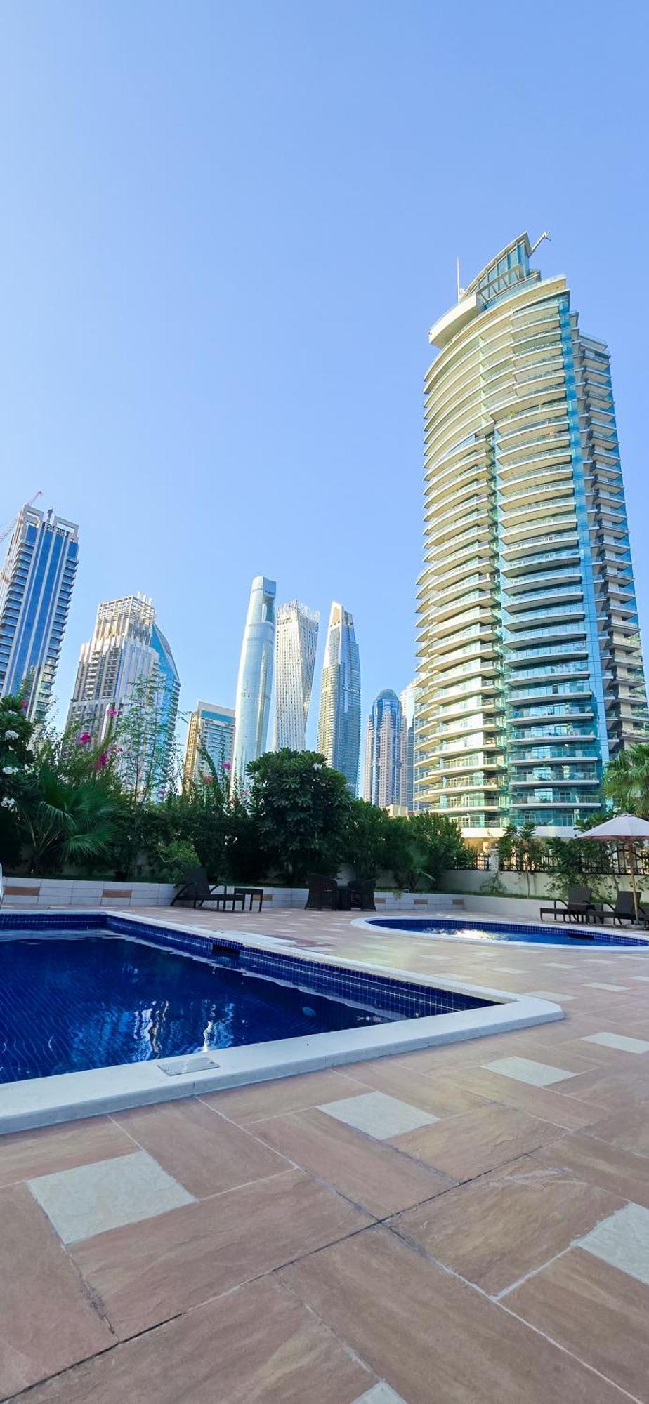 Spacious 2 Bed Apt At Marina High Floor Dubai Buitenkant foto